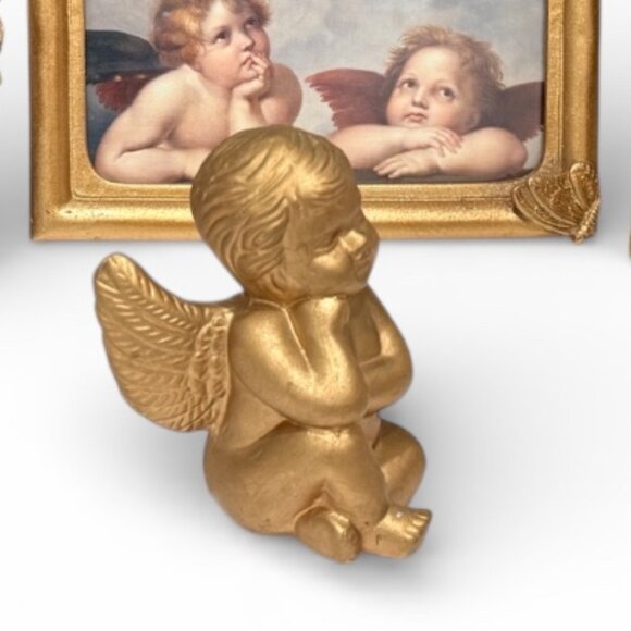 3 Vintage High Relief Gold Frames with Angel Pictures and Ceramic Gold Cherub - Picture 13 of 17